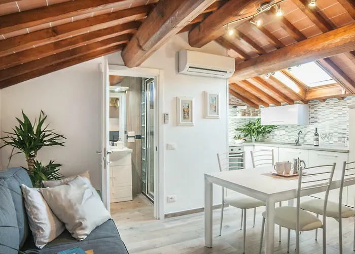 Cascine Home Holidays